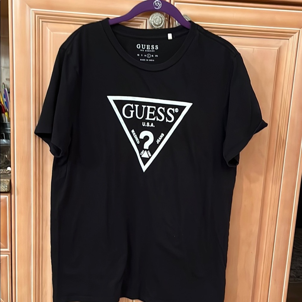 GUESS Black Logo T-Shirt